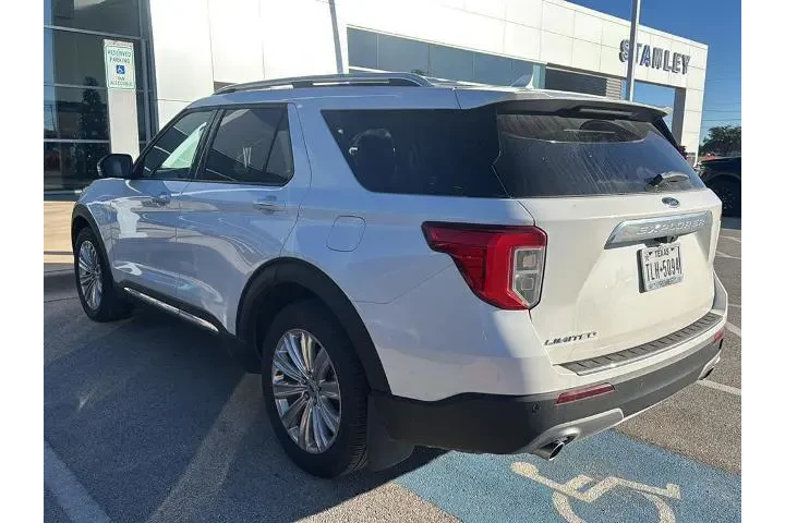 $31995 : Ford Explorer 2022 Limited 4 image 4