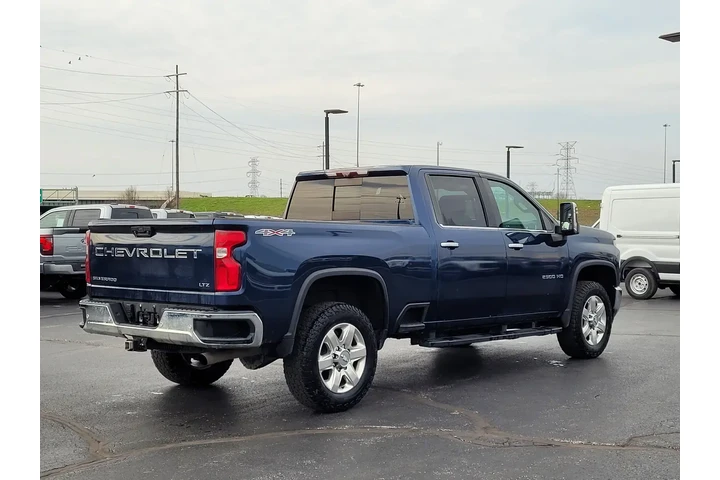 $39552 : Chevrolet Silverado 2500HD 2 image 4