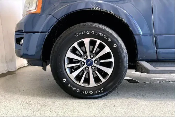 $10991 : Ford Expedition EL 2015 4x2 image 6
