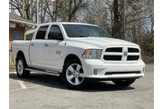 $12485 : Ram 1500 2016 4x4 Express 4d thumbnail