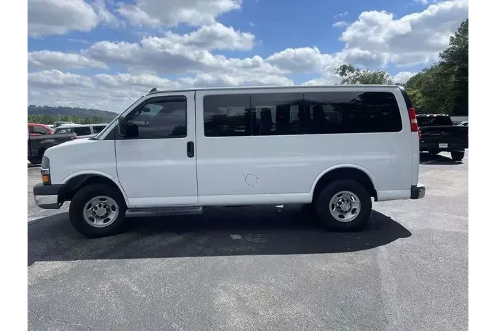 $21595 : Chevrolet Express 2016 LT 25 image 7