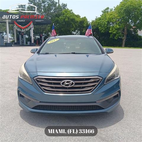 $15500 : Hyundai Sonata 2017 image 2