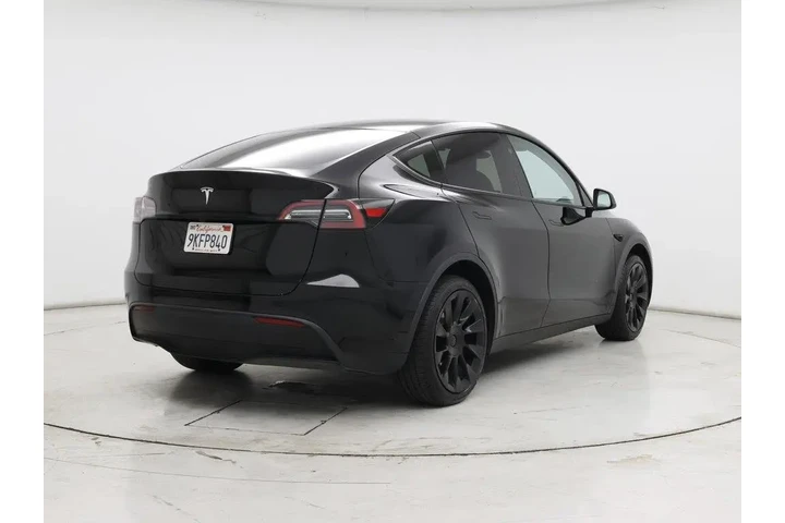 $31998 : Tesla Model Y 2023 4dr Cross image 8