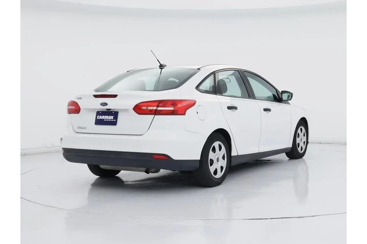 $12998 : Ford Focus 2015 S 4dr Sedan image 8