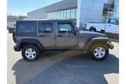 $20995 : Jeep Wrangler JK Unlimited 2 thumbnail