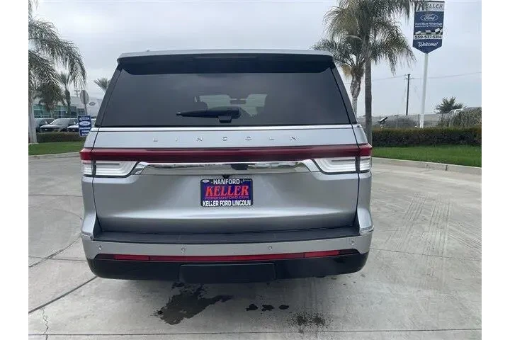 $39467 : Lincoln Navigator 2022 4x2 R image 7