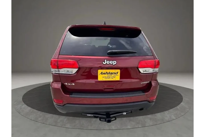 $15700 : 2019 Grand Cherokee Laredo image 7