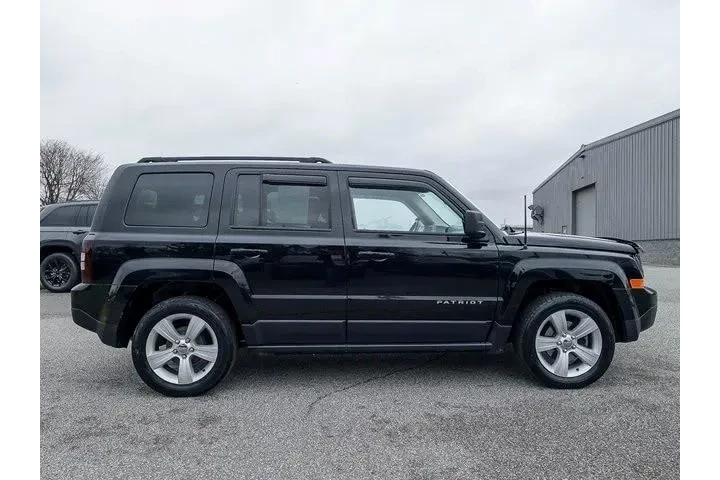 $8480 : Jeep Patriot 2016 Latitude 4 image 9