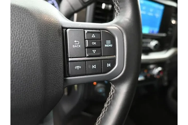 $37233 : Ford F-150 2023 4x4 XLT 2dr image 3