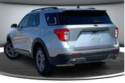 $35500 : Ford Explorer 2024 AWD XLT 4 thumbnail