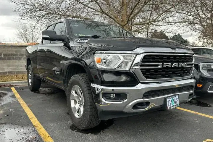 $28995 : Ram 1500 2022 4x4 Lone Star image 5