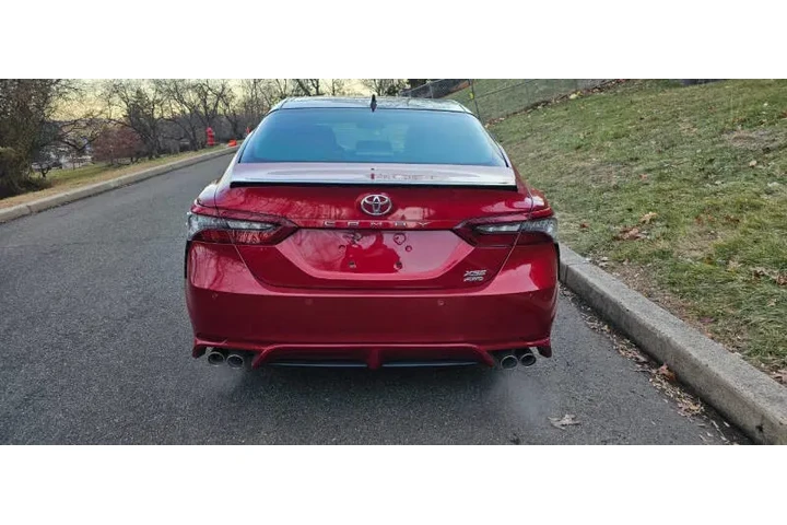 $19995 : 2021 Camry XSE image 7