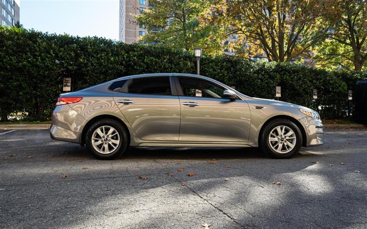 $14000 : 2016 KIA OPTIMA image 3