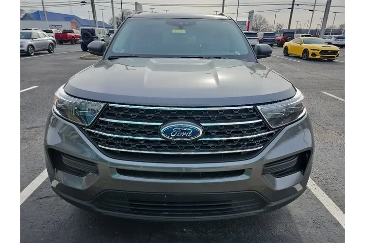 $23135 : Ford Explorer 2022 XLT 4dr S image 3