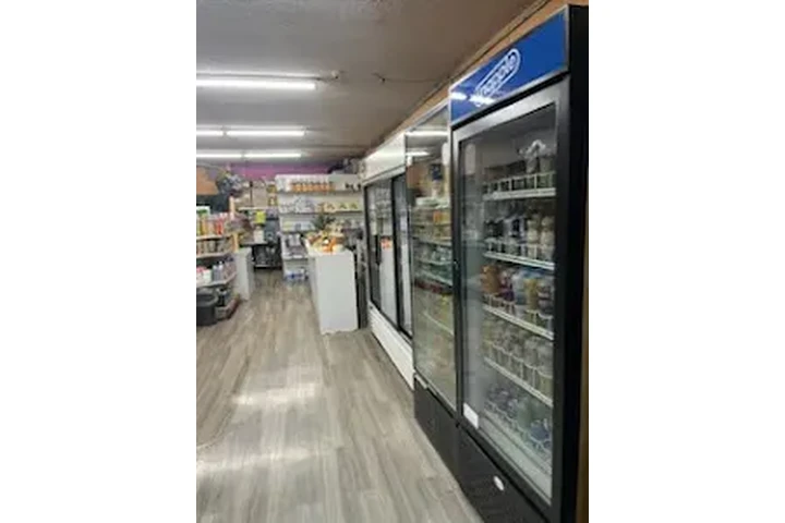 TIENDA ESTABLECIDA image 5
