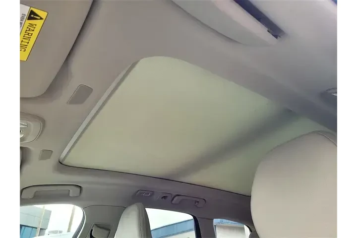 $18888 : Volvo XC60 2022 AWD B5 Momen image 10