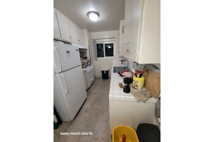 $800 : RENTO CUARTO, SUR LOS ANGELES image 5