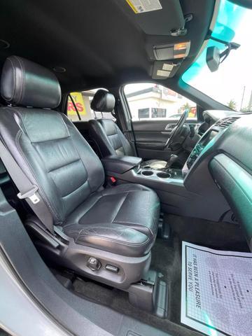 $12500 : 2012 FORD EXPLORER2012 FORD E image 5