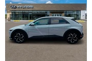 $27570 : Hyundai IONIQ 5 2024 SEL 4dr thumbnail