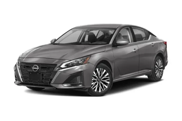 $21900 : Nissan Altima 2024 2.5 SV 4d image 1