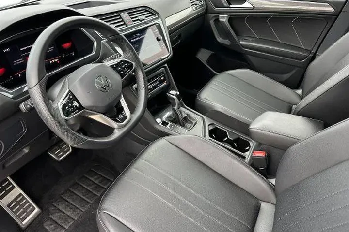 $22156 : Volkswagen Tiguan 2022 SE R- image 9