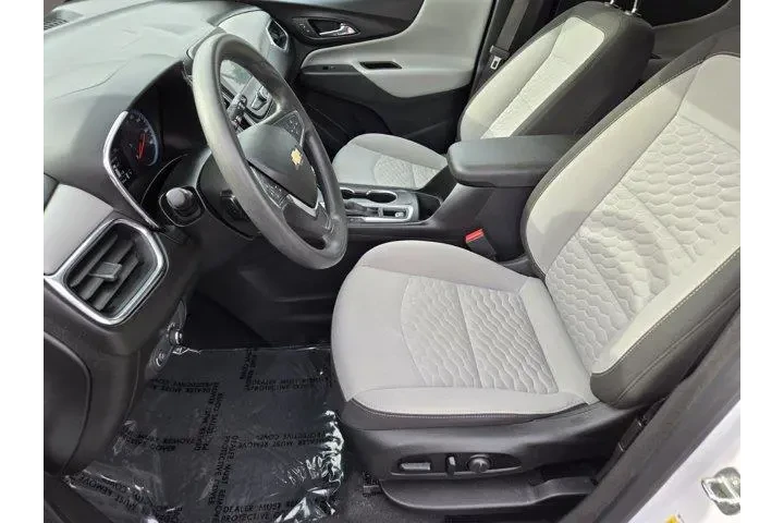 $17292 : Chevrolet Equinox 2020 LS 4d image 10