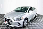 $9282 : PRE-OWNED 2017 HYUNDAI ELANTR thumbnail