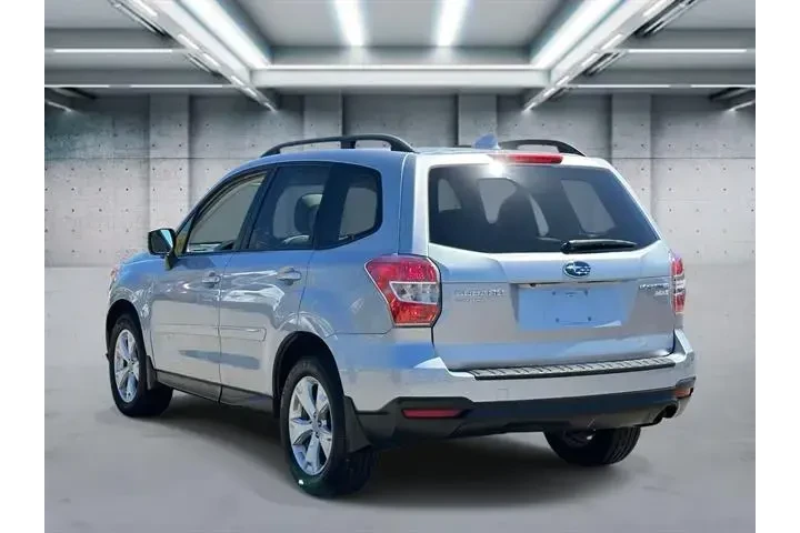 $14455 : Subaru Forester 2016 AWD 2.5 image 6