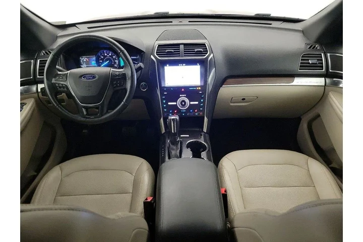 $26998 : Ford Explorer 2019 AWD Limit image 9