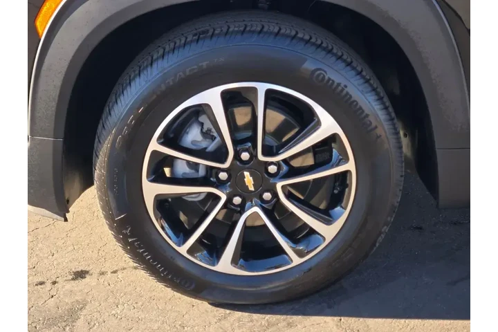 $22991 : Chevrolet Trailblazer 2025 L image 9