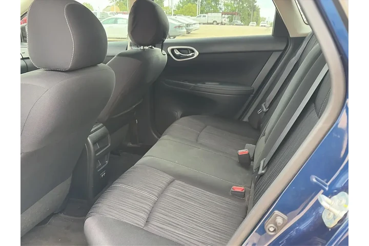 $9321 : Nissan Sentra 2018 S 4dr Sed image 3