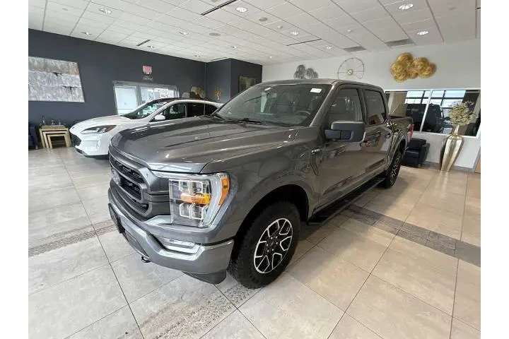 $37972 : Ford F-150 2023 4x4 Lariat 4 image 7