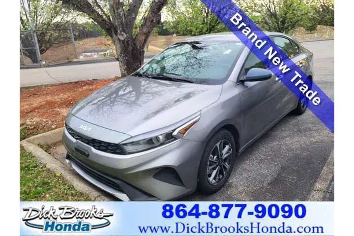 $15321 : Kia Forte 2023 LX 4dr Sedan image 1