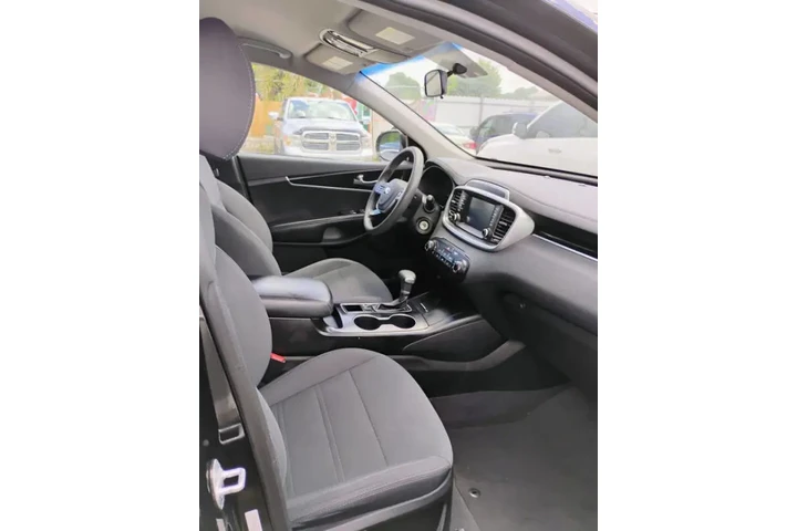 $12000 : 2015 ES 350 Crafted Line image 10
