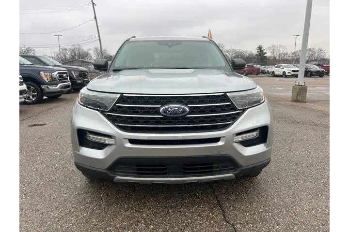 $26999 : Ford Explorer 2022 AWD XLT 4 image 2