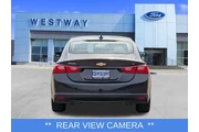 $15994 : Chevrolet Malibu 2023 LT 4dr thumbnail