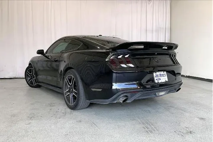 $16811 : Ford Mustang 2018 EcoBoost 2 image 5