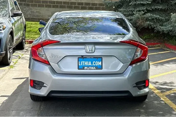 $16995 : Honda Civic 2016 EX 4dr Seda image 5