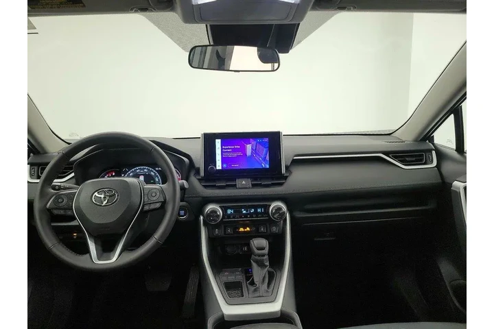 $31998 : Toyota RAV4 2025 XLE 4dr SUV image 9