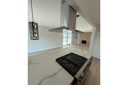 $2395 : 3 Bedroom house for rent in LA thumbnail