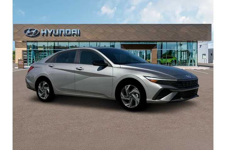 $23111 : Hyundai ELANTRA Hybrid 2025 image 10