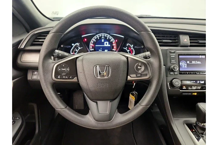 $19998 : Honda Civic 2017 LX 4dr Hatc image 10