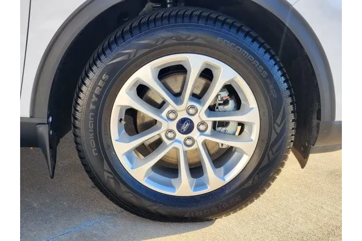 $19664 : Ford Escape 2022 AWD SE 4dr image 10