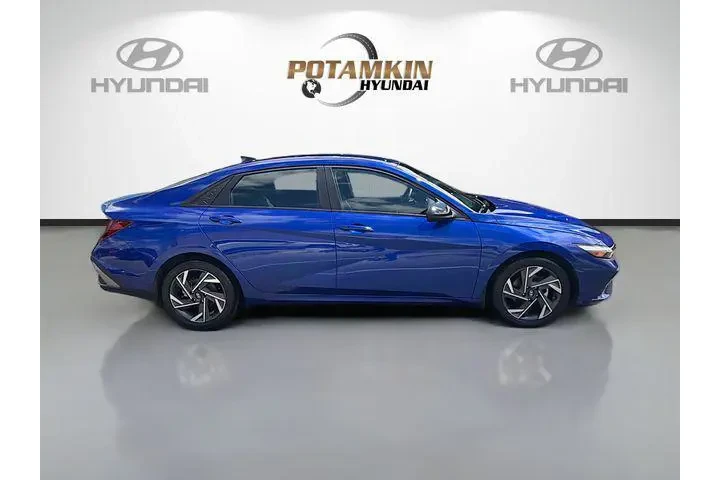 $18771 : Hyundai ELANTRA 2025 SEL Spo image 4