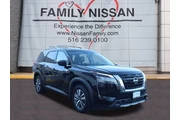 Nissan Pathfinder 2024 AWD S en Long Island