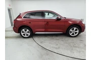 $25998 : Audi Q5 2020 AWD quattro Pre thumbnail