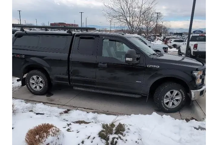 $23916 : Ford F-150 2017 4x4 Lariat 4 image 2