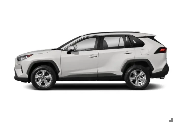 $20144 : Toyota RAV4 2019 XLE 4dr SUV image 2