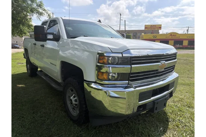 $20995 : 2016 Silverado 2500HD image 3