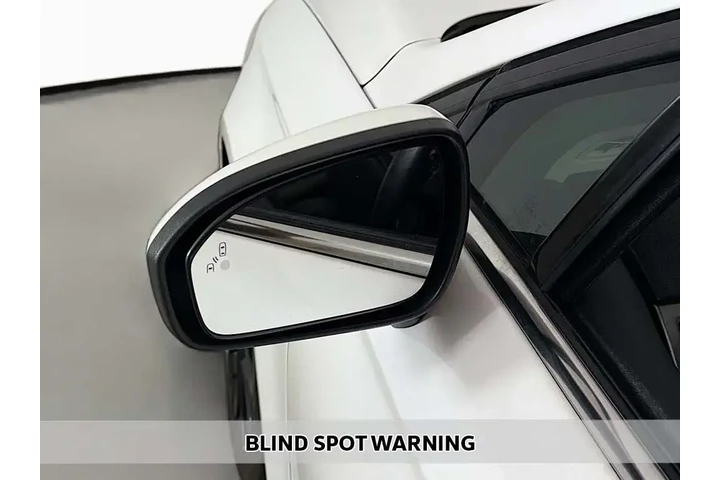 $13804 : Ford Fusion 2019 SE 4dr Seda image 5